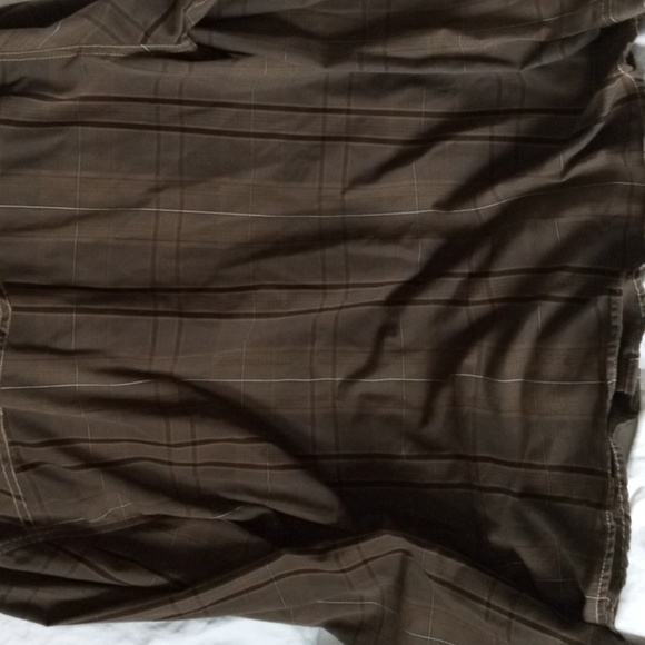UR Vintage mens lrg Dark Brown Long Sleeve with Snap Buttons Wrists - Picture 9 of 10